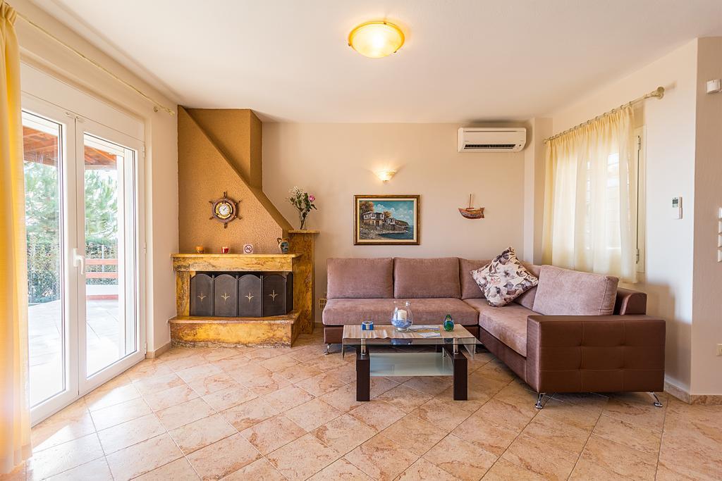 Villa Nefeli Akti Salonikiou B Ayos Nikolaos Dış mekan fotoğraf