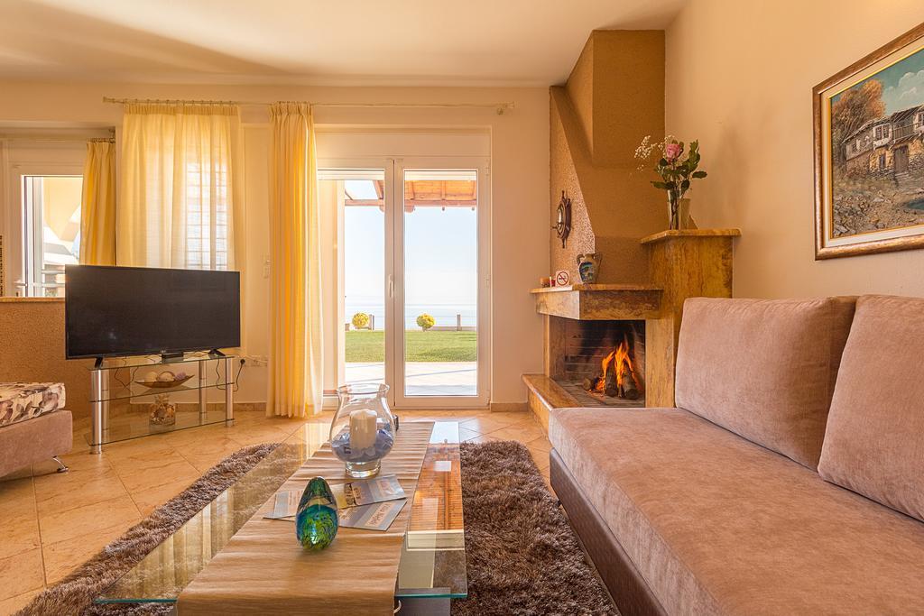 Villa Nefeli Akti Salonikiou B Ayos Nikolaos Dış mekan fotoğraf